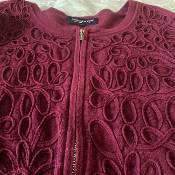 JONES NEW YORK Very Pretty Sweater - Picture 4 of 12